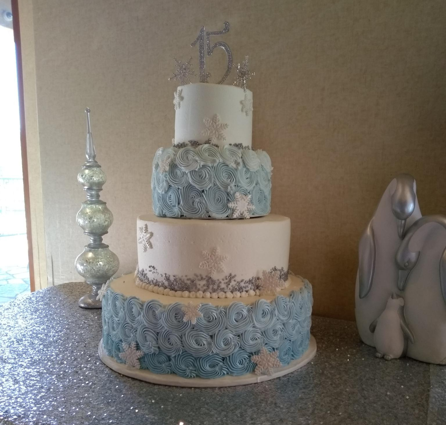 Vendor Spotlight - Kathy Allen Fine Cakes - Magnificent Moments Weddings